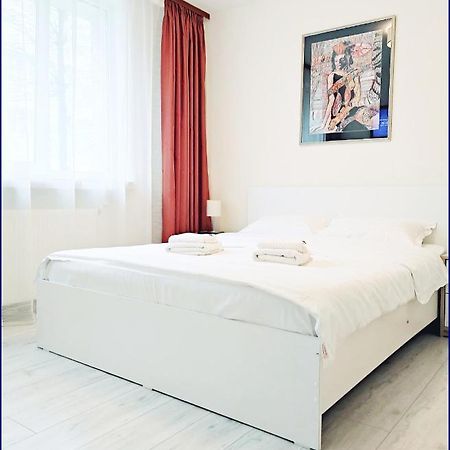 Smart Apartament Piatra Neamţ Exterior foto
