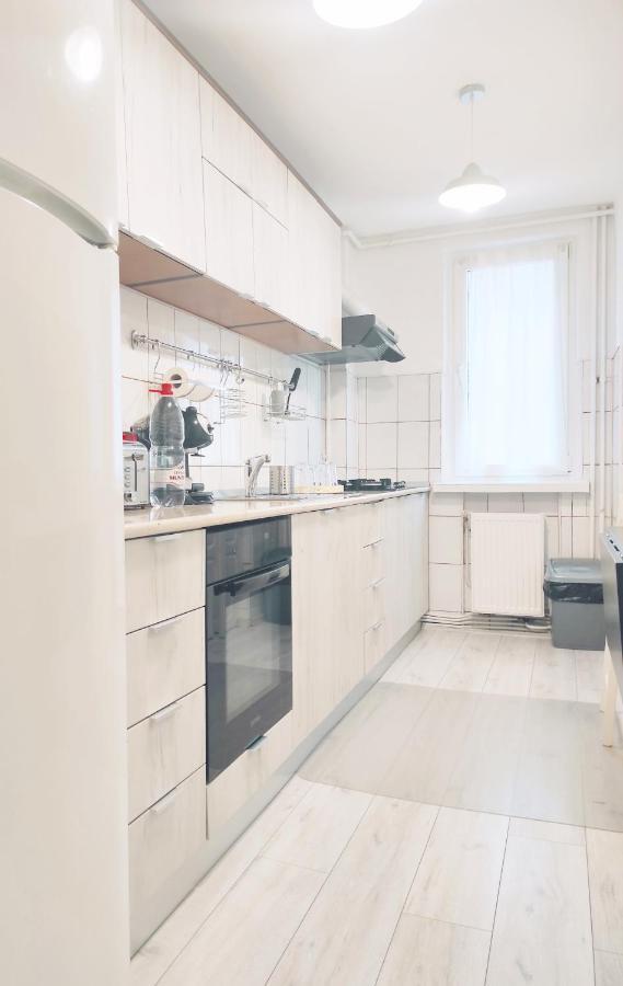 Smart Apartament Piatra Neamţ Exterior foto